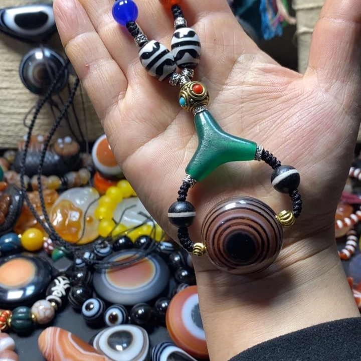 玛瑙/玉髓未镶嵌颈饰