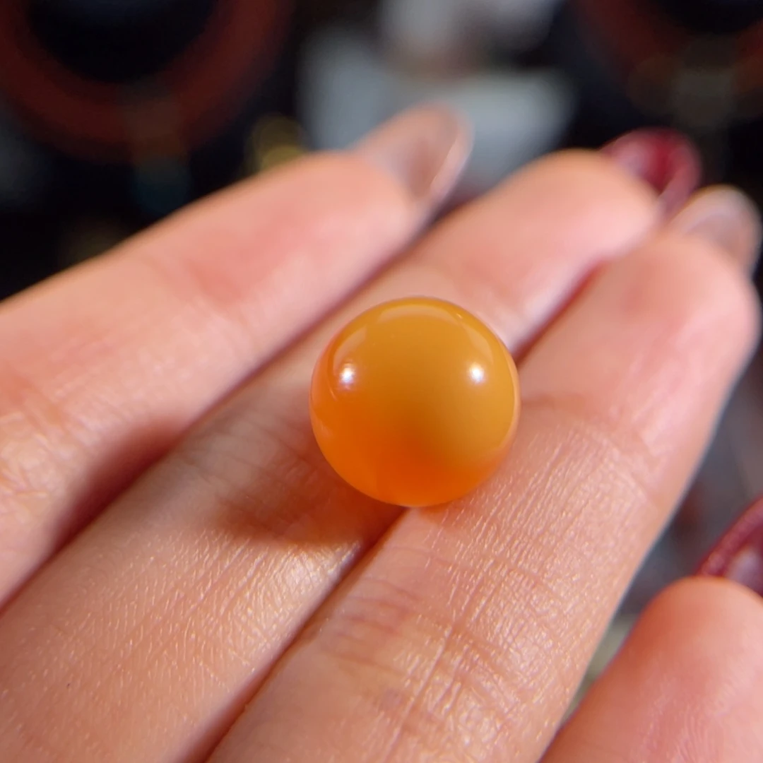 石英质玉（黄龙玉）缅黄圆珠12mm未镶嵌