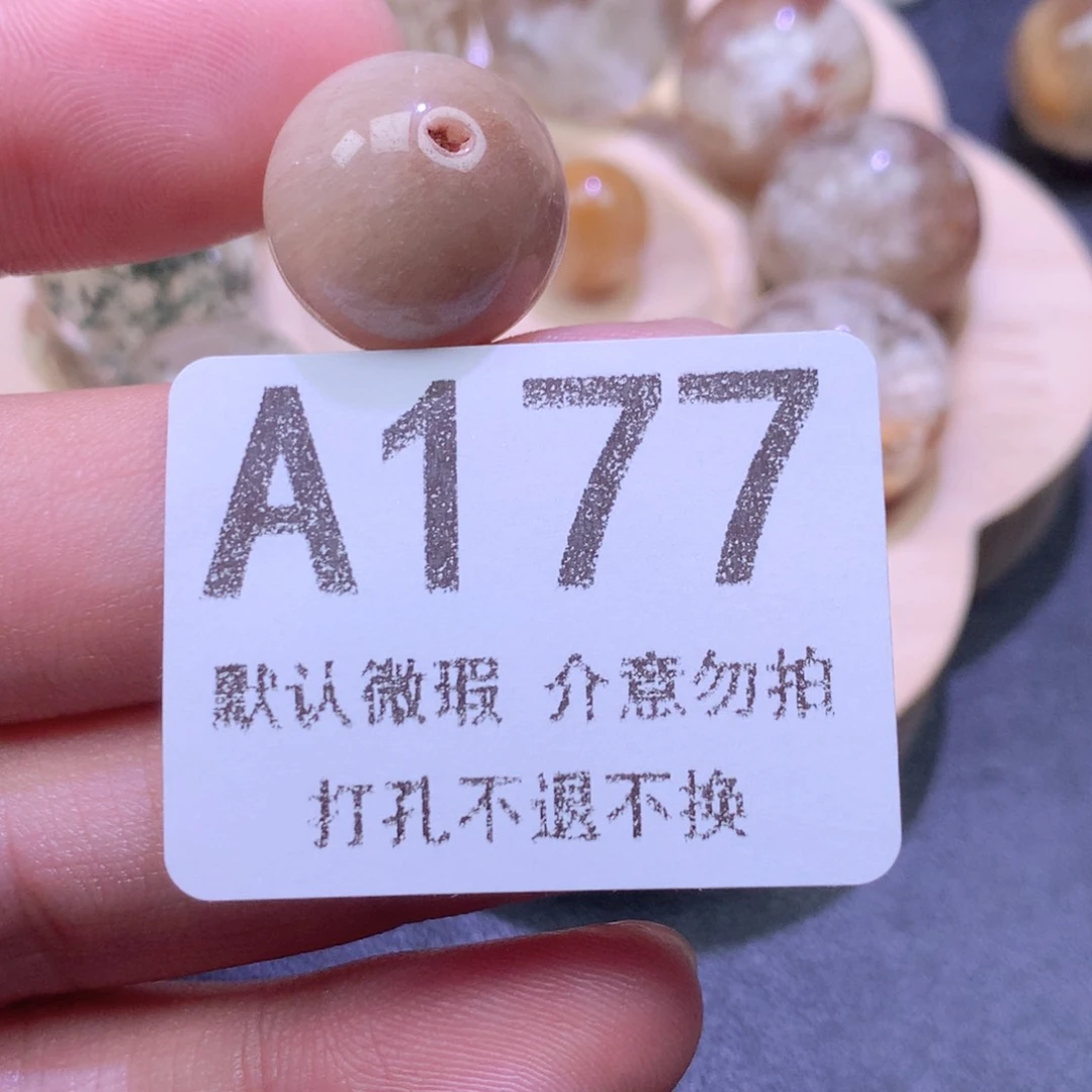 颈饰未镶嵌水晶莫*
