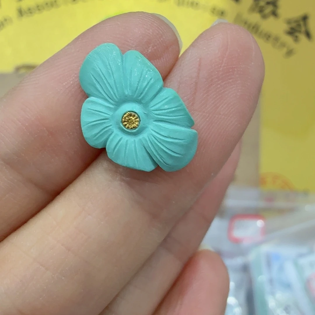 未镶嵌绿松石珠宝奇石