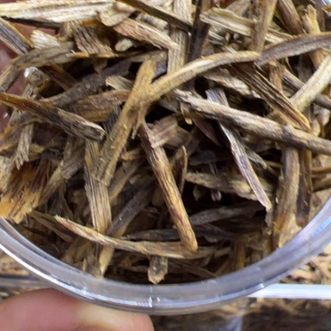 沉香碎屑沉香用***七棋楠全油勾丝20克