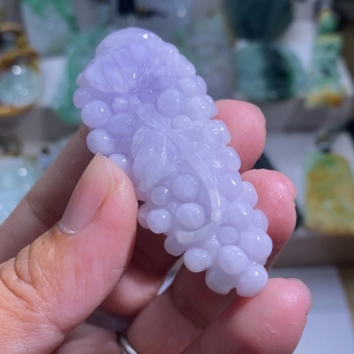 【闪购商品】颈饰未镶嵌翡翠葡萄