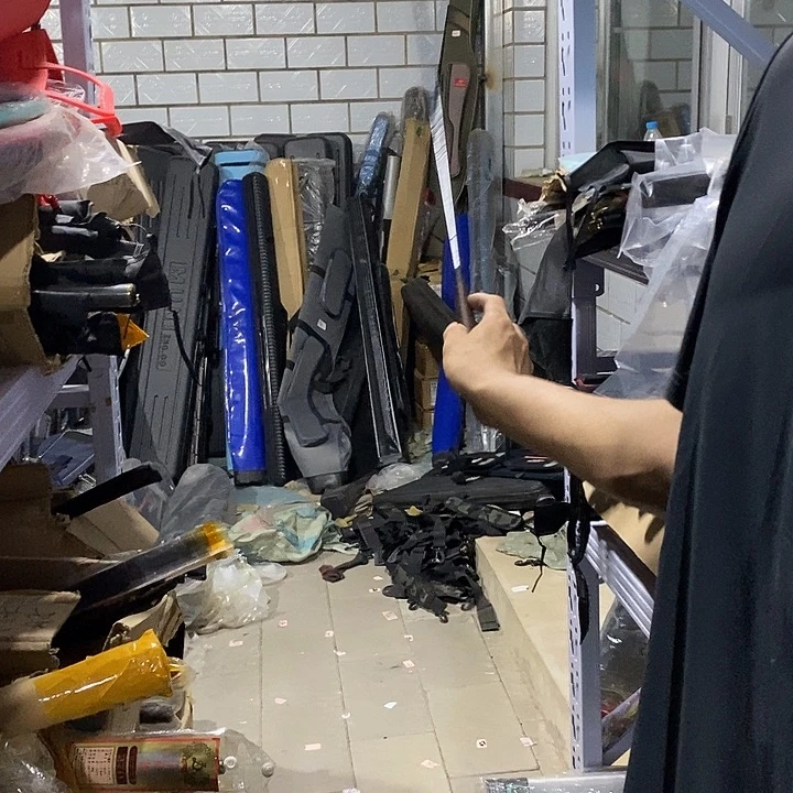 小稻穗1.5米鱼竿发两根瑕疵