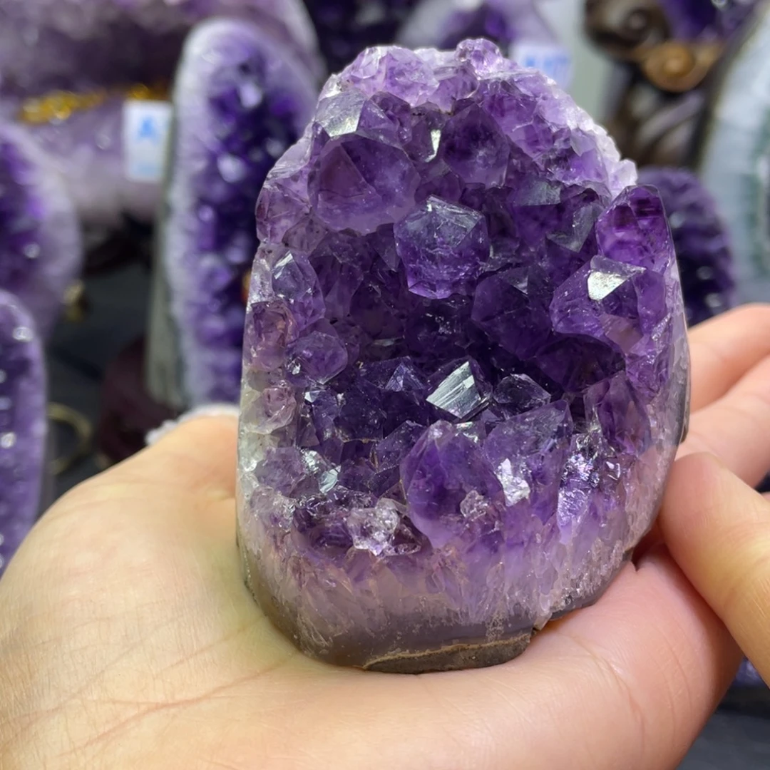 紫晶大型摆件（非配饰）未镶嵌