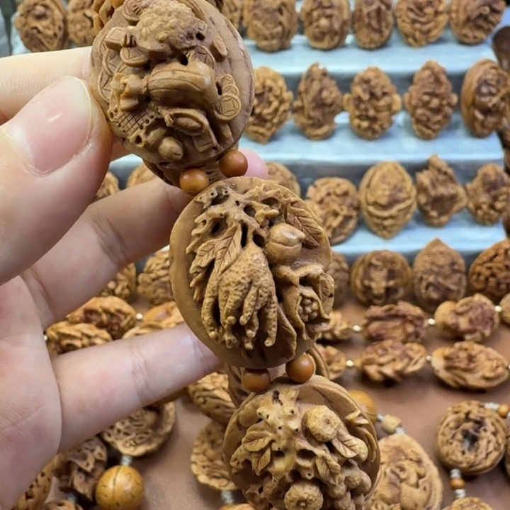 桃核吊坠桃核雕刻材质吉祥八宝