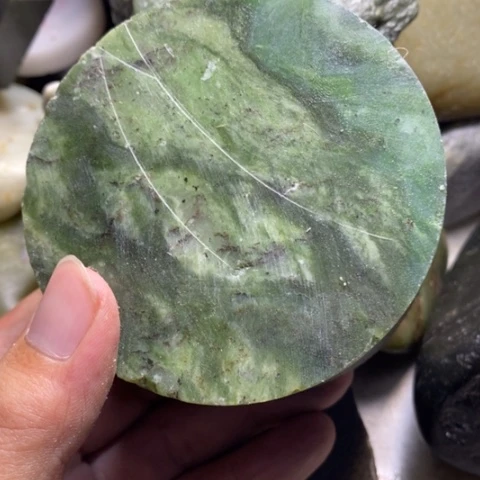 未镶嵌和田玉（糖玉）挂件