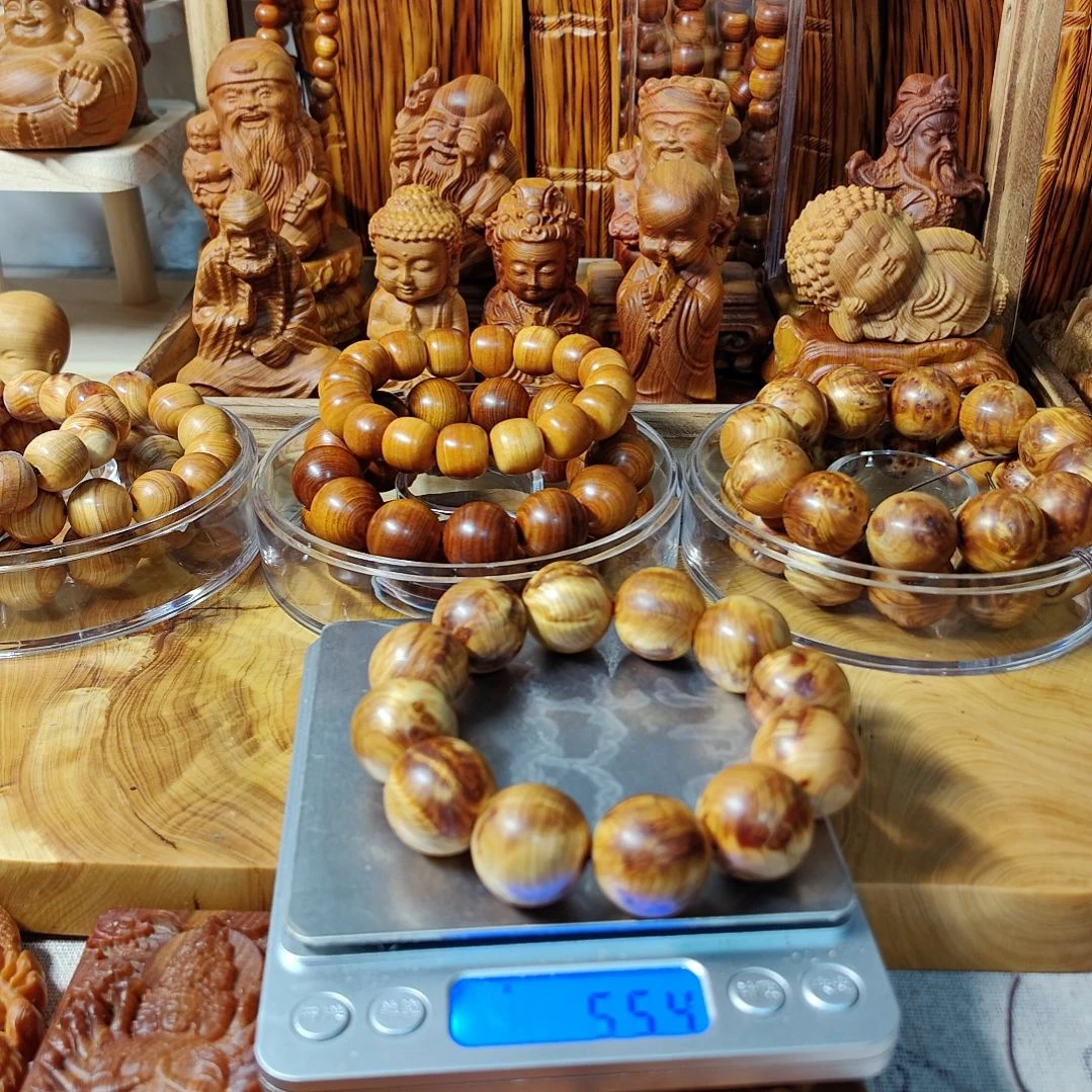 中****！太行崖柏手工艺品