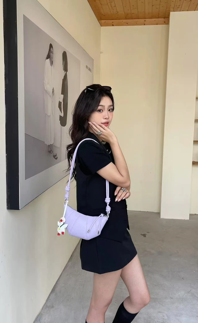 手掌大小,小牛,牛角包