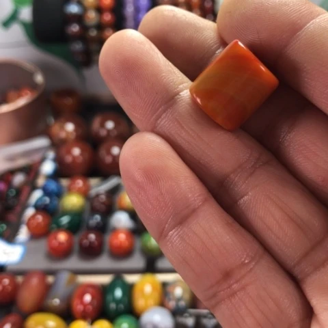 未镶嵌颈饰玛瑙/玉髓彭*管