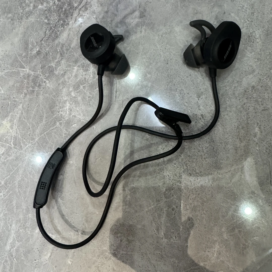9新 BOSE SoundSport单机黑色蓝牙耳机/1033829