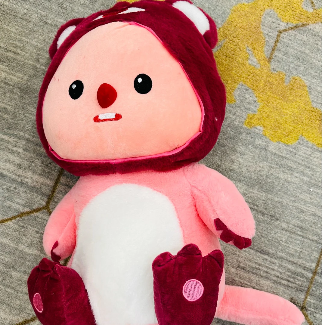 可爱玩偶草莓熊露比nn