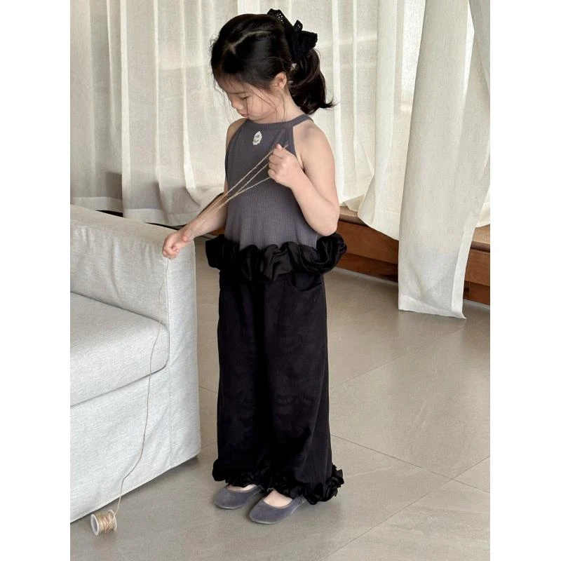 「暗黑甜心」花边吊带背心上衣喇叭裤女童套装