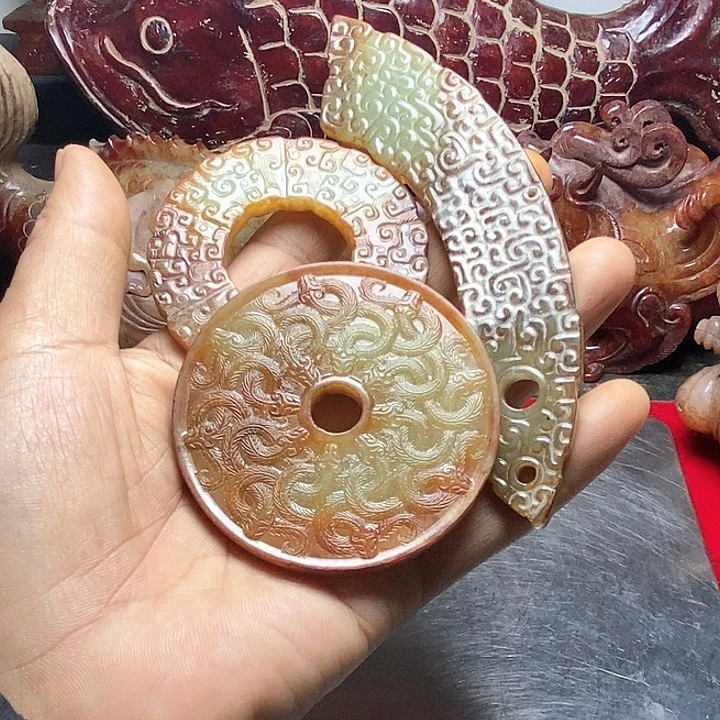 和田玉挂件未镶嵌爱****猫