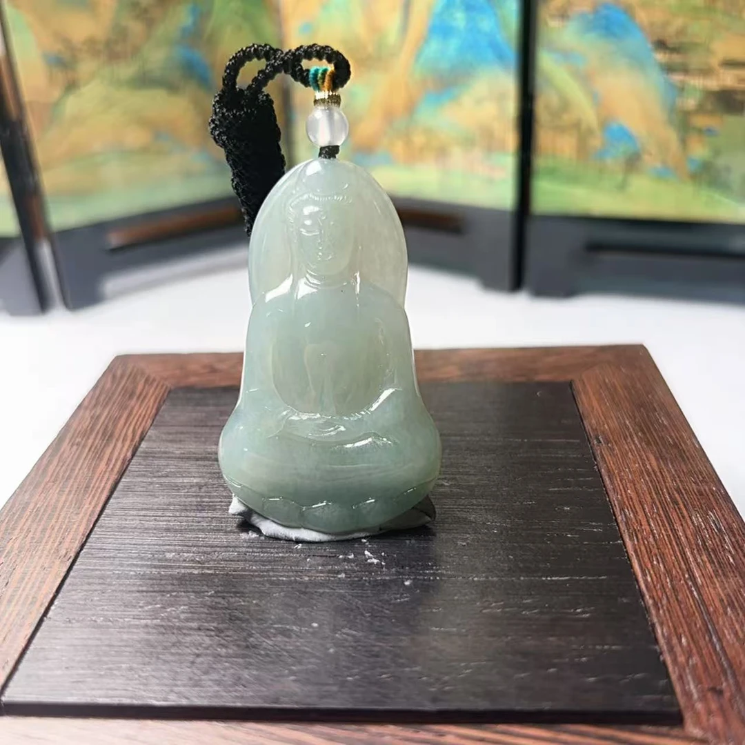 384-天然翡翠-素衣观音