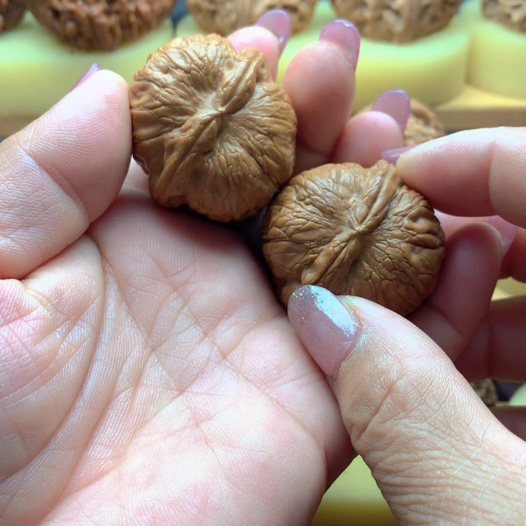 全品无修新果球元宝38