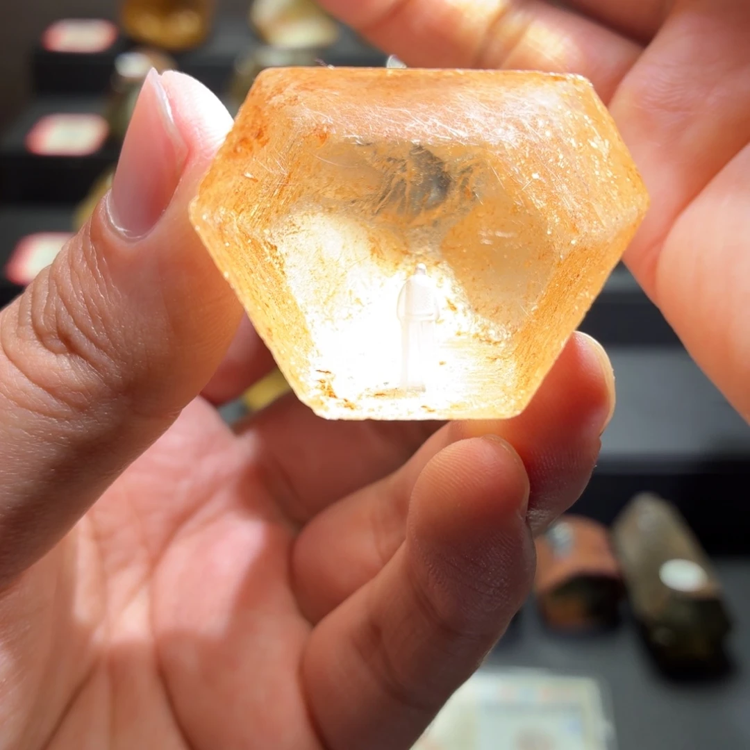 水晶未镶嵌珠宝半成品