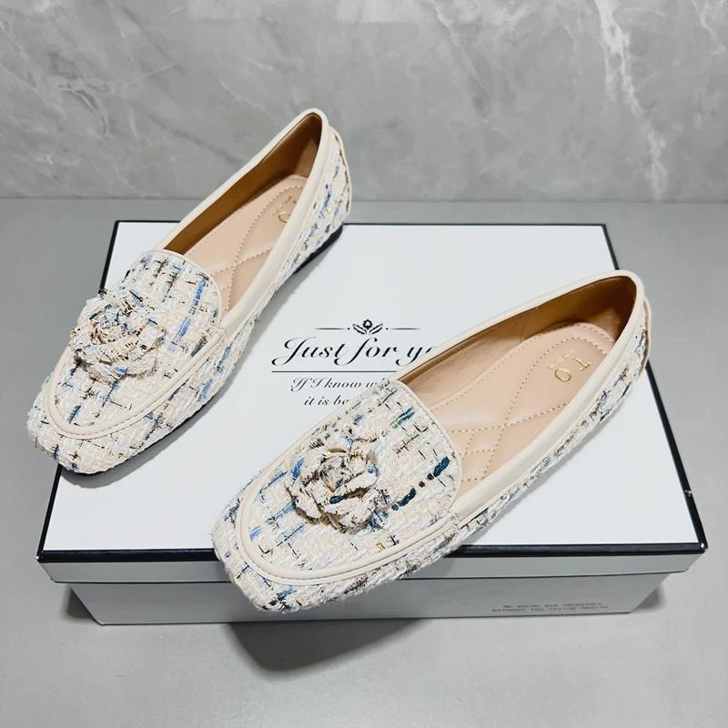 小香风软底豆豆鞋女2025春秋新款舒适大码布面方头一脚蹬平底单鞋