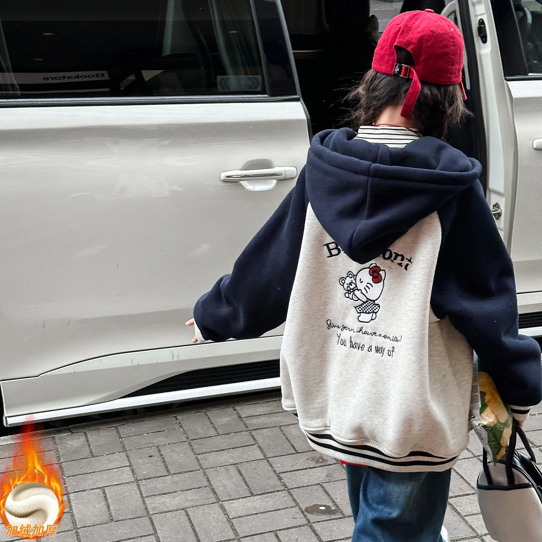 女童加绒外套秋冬2025新款儿童洋气时髦女大童冬装加厚连帽棒球服