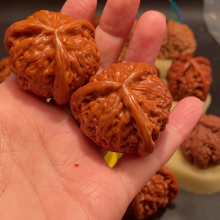 来***马吊坠猴头核桃工艺核桃