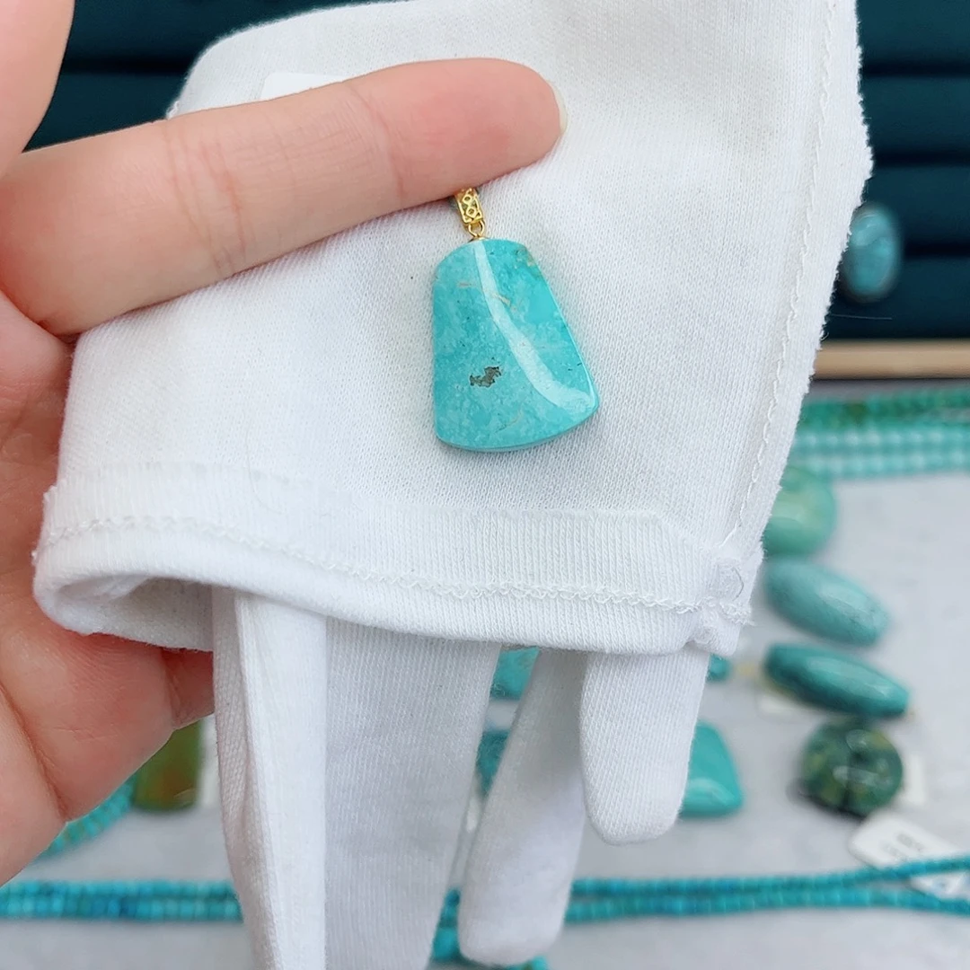 绿松石18K金镶嵌绿松石