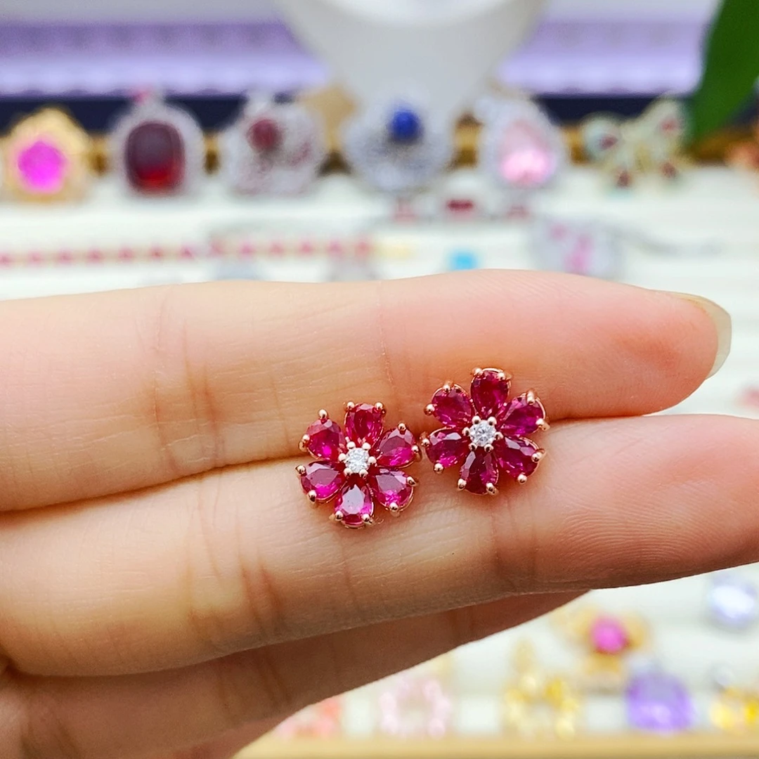 未镶嵌耳饰红宝石