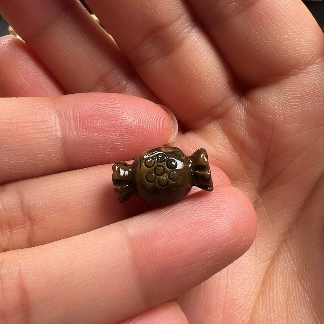 琥珀（根珀）颈饰未镶嵌糖果
