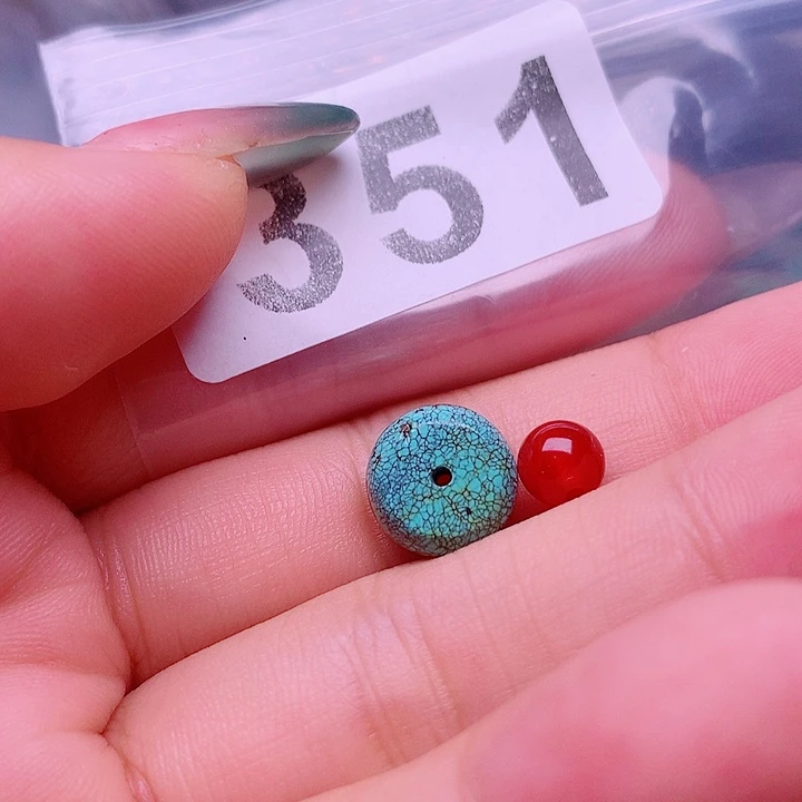 南红玛瑙未镶嵌珠宝奇石
