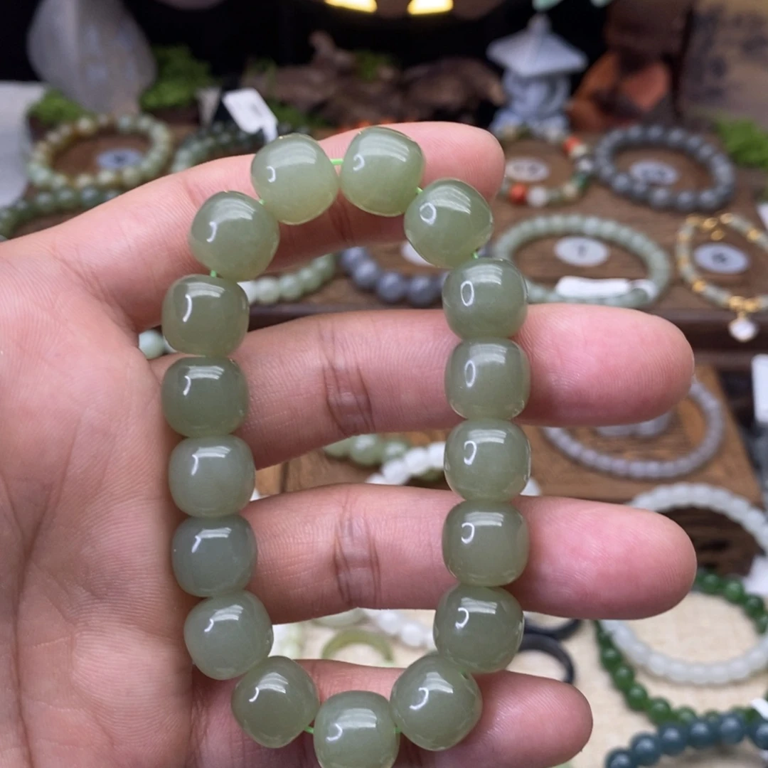 笑***咪和田玉未镶嵌手链卡12湖水绿老型珠