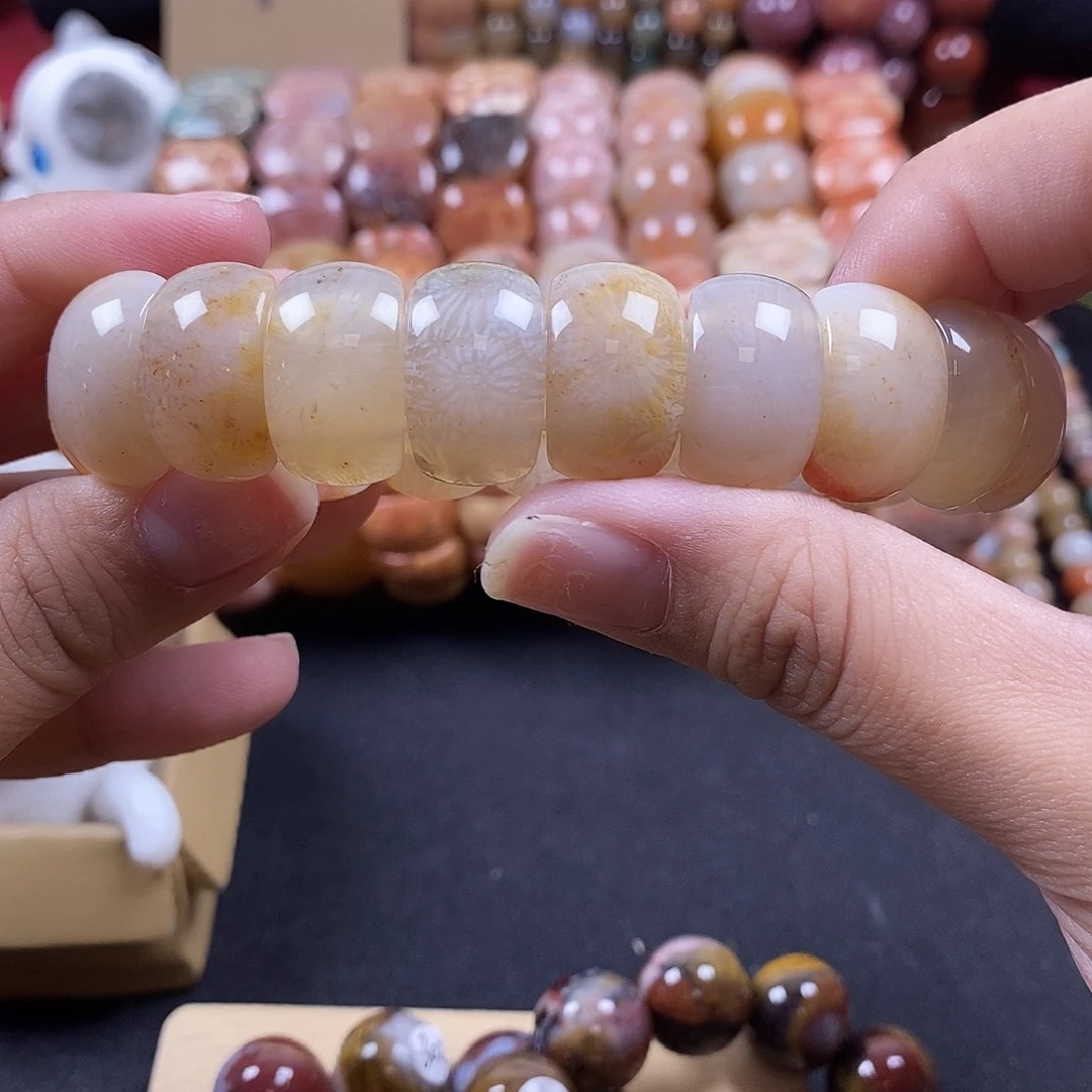 硅化珊瑚（珊瑚玉）未镶嵌手牌冰透 永生花 8