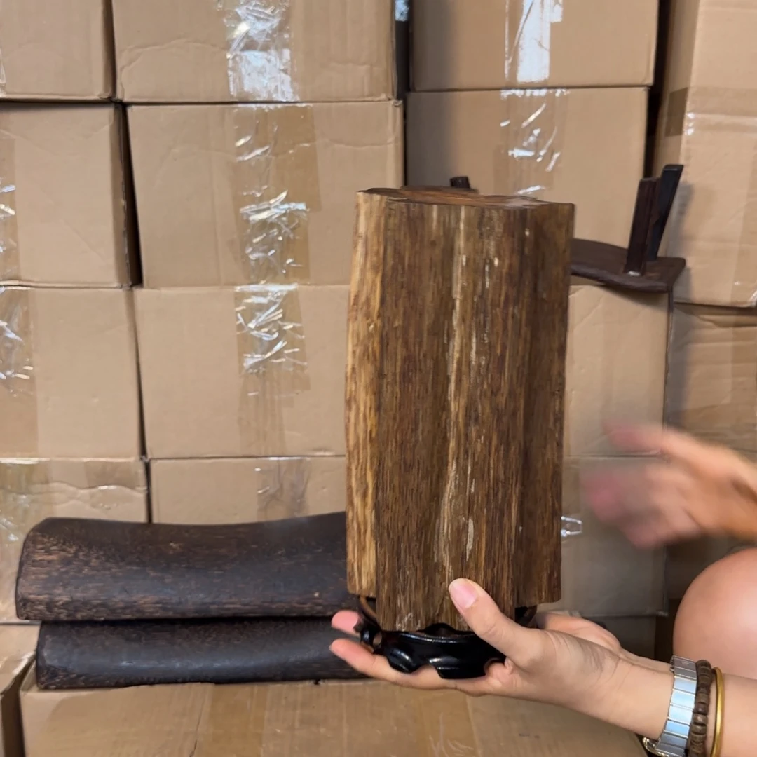 沉香碎屑沉香沉香多样性发一件51