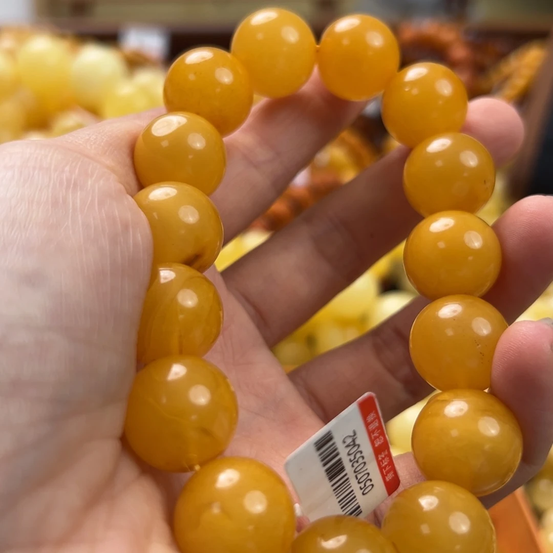 未镶嵌琥珀珠宝奇石