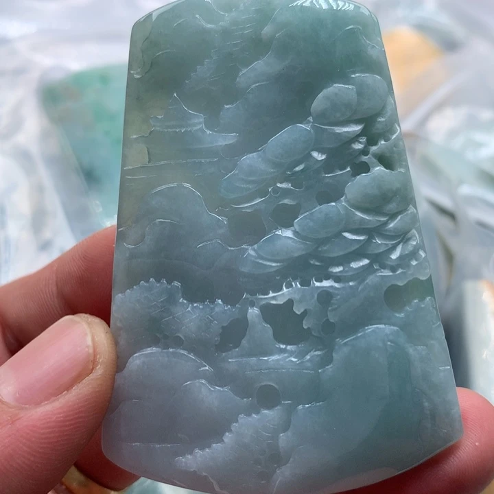 翡翠未镶嵌颈饰保真天然a货翡翠