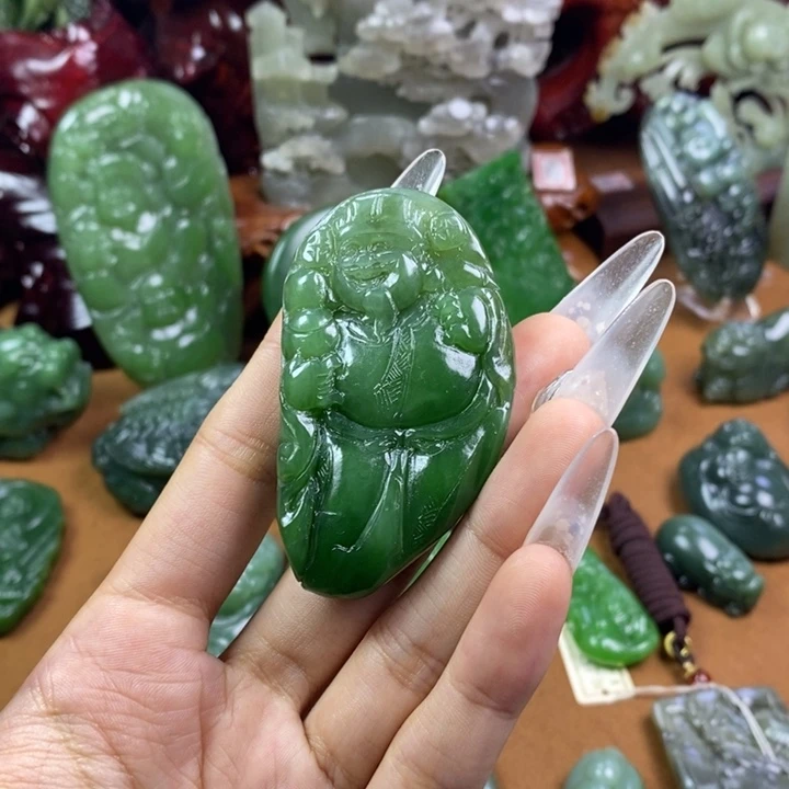 和田玉（碧玉）未镶嵌颈饰