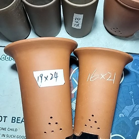 紫砂红泥兰花盆两个