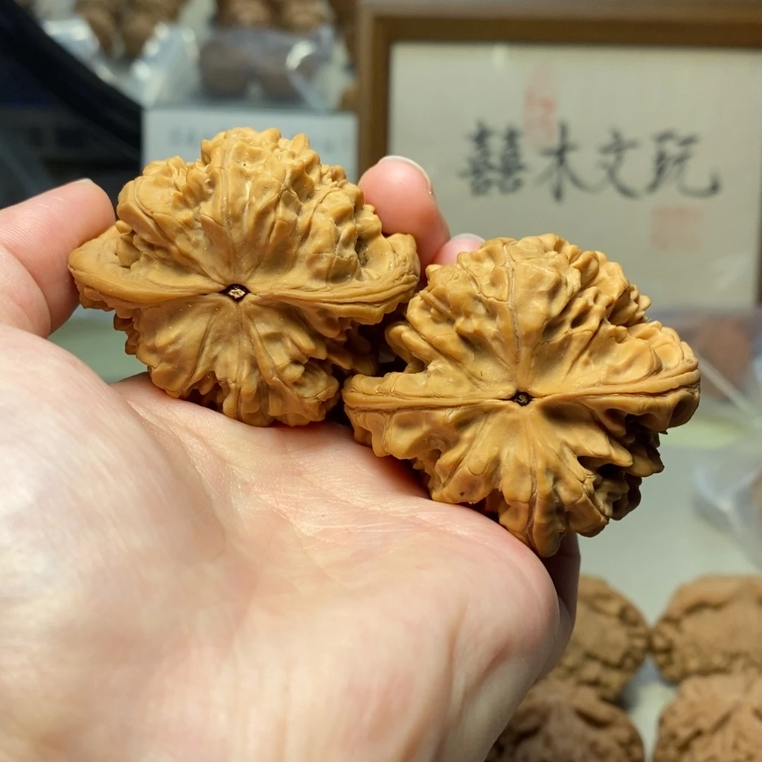文玩核桃把件51官帽