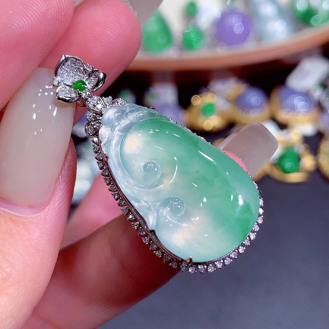 翡翠18K金镶嵌吊坠(不含链)