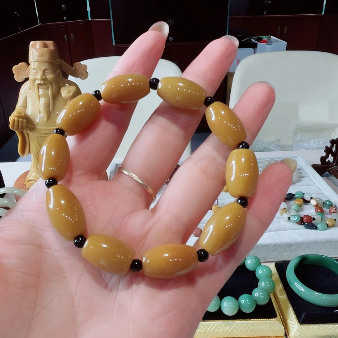 密玉（石英质玉）未镶嵌颈饰