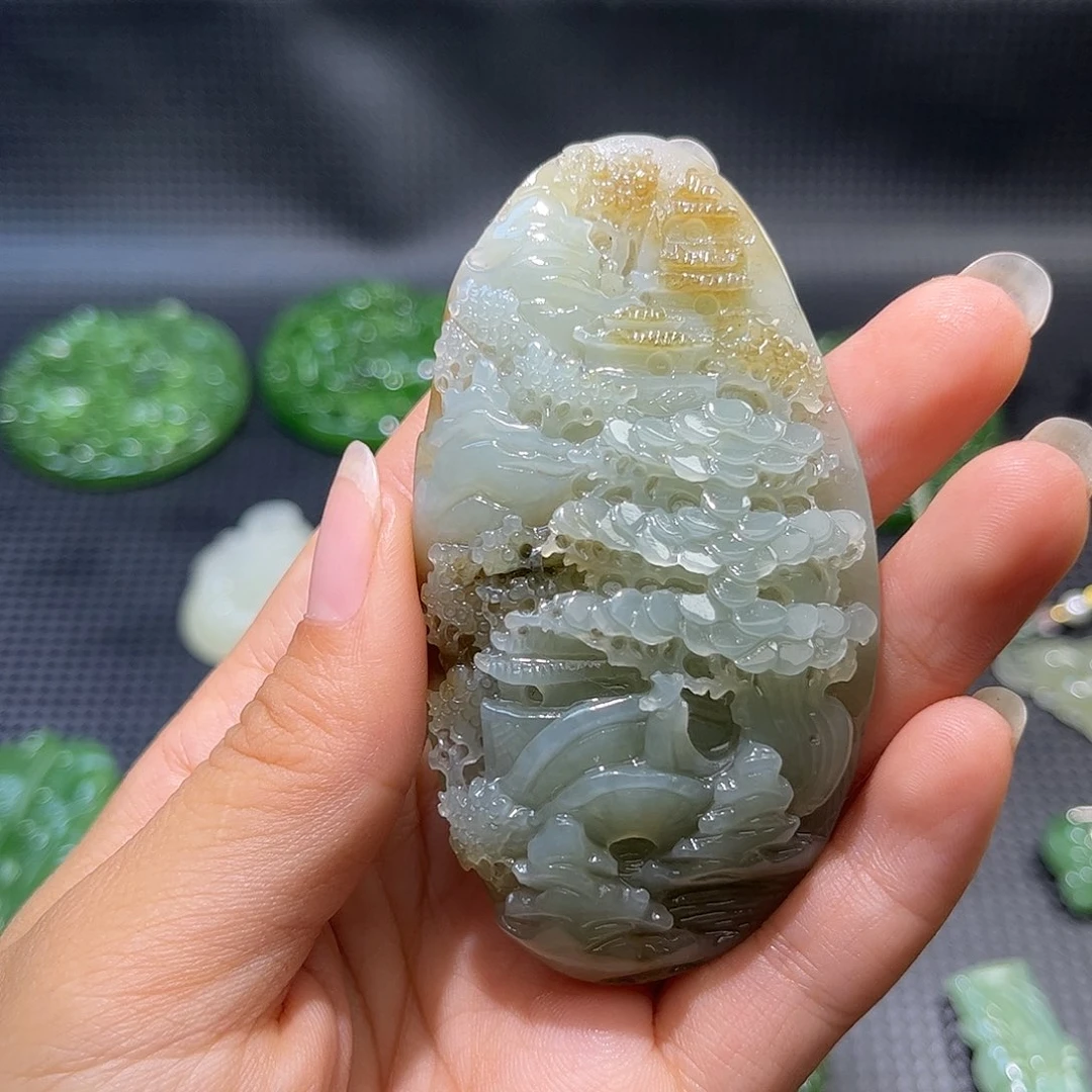 颈饰未镶嵌和田玉