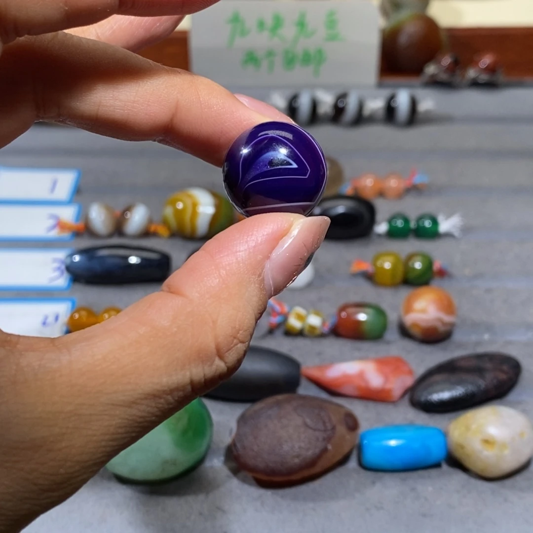 人***间合金颈饰玛瑙/玉髓