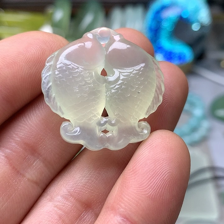 蛇纹石玉挂坠未镶嵌圣*