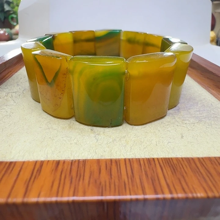 8***鹃玛瑙/玉髓未镶嵌手串