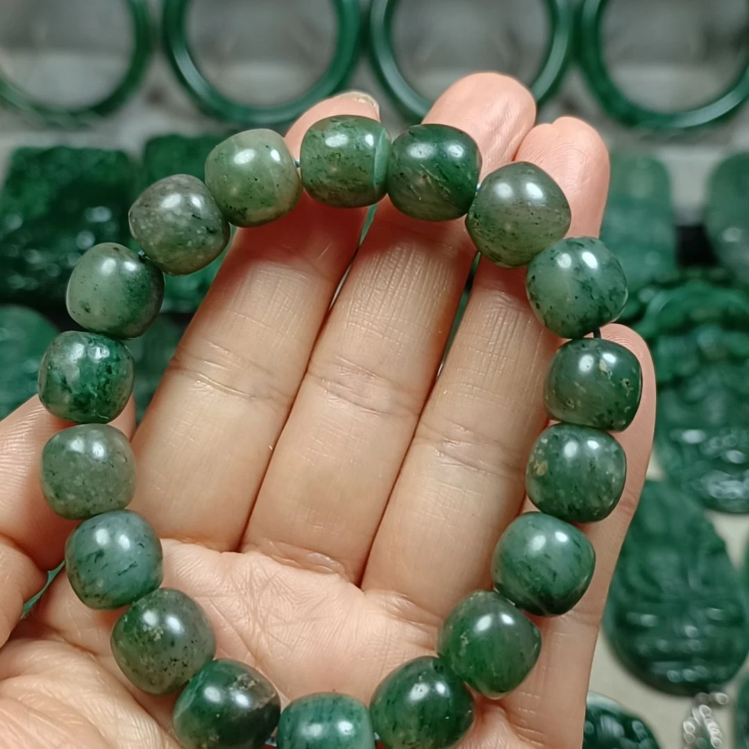 独山玉未镶嵌手串