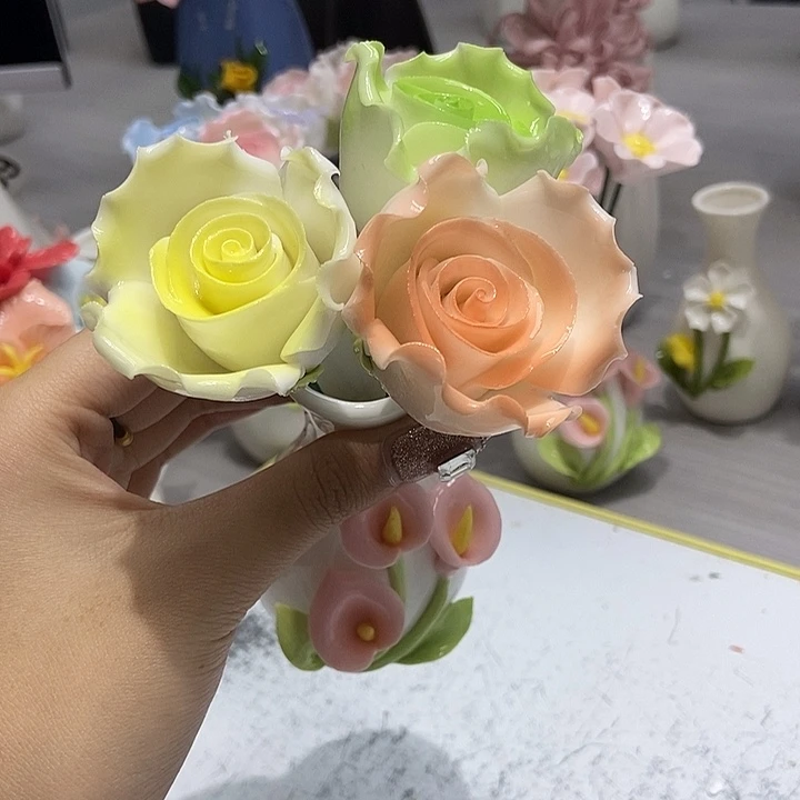 陶瓷纯手工捏花设计