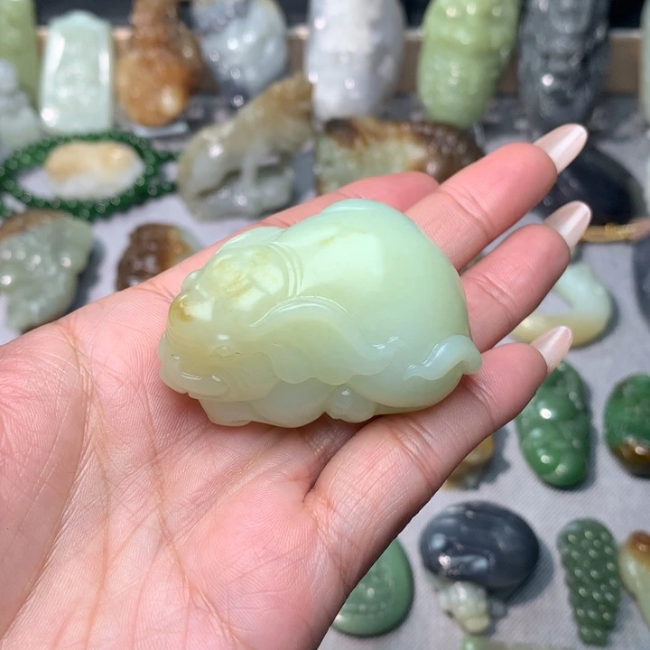 和田玉挂件未镶嵌