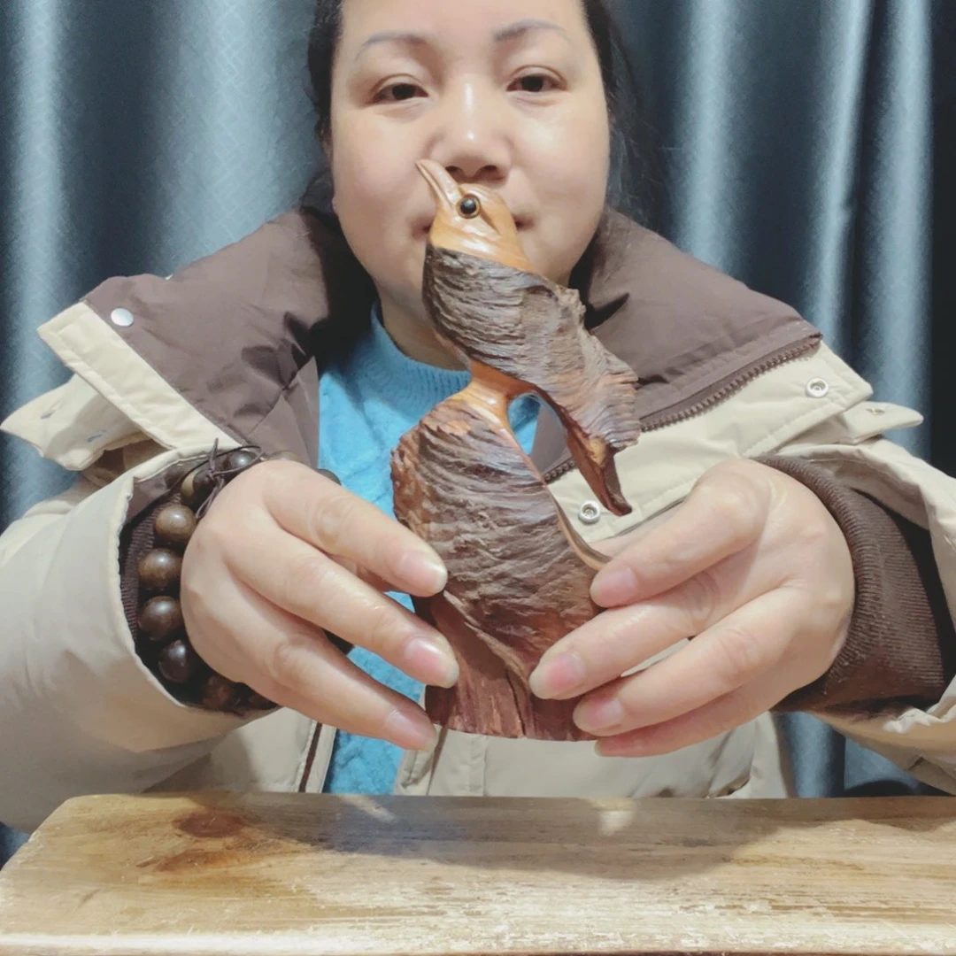 军*百年树的生长环境