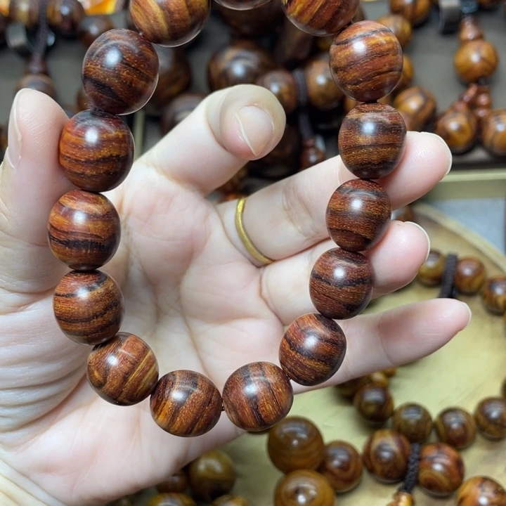 擎***哥木质类黄花梨黄花梨1.5