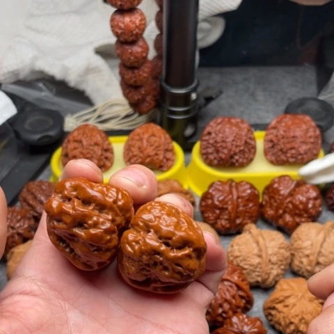 文玩核桃吊坠蛤蟆38