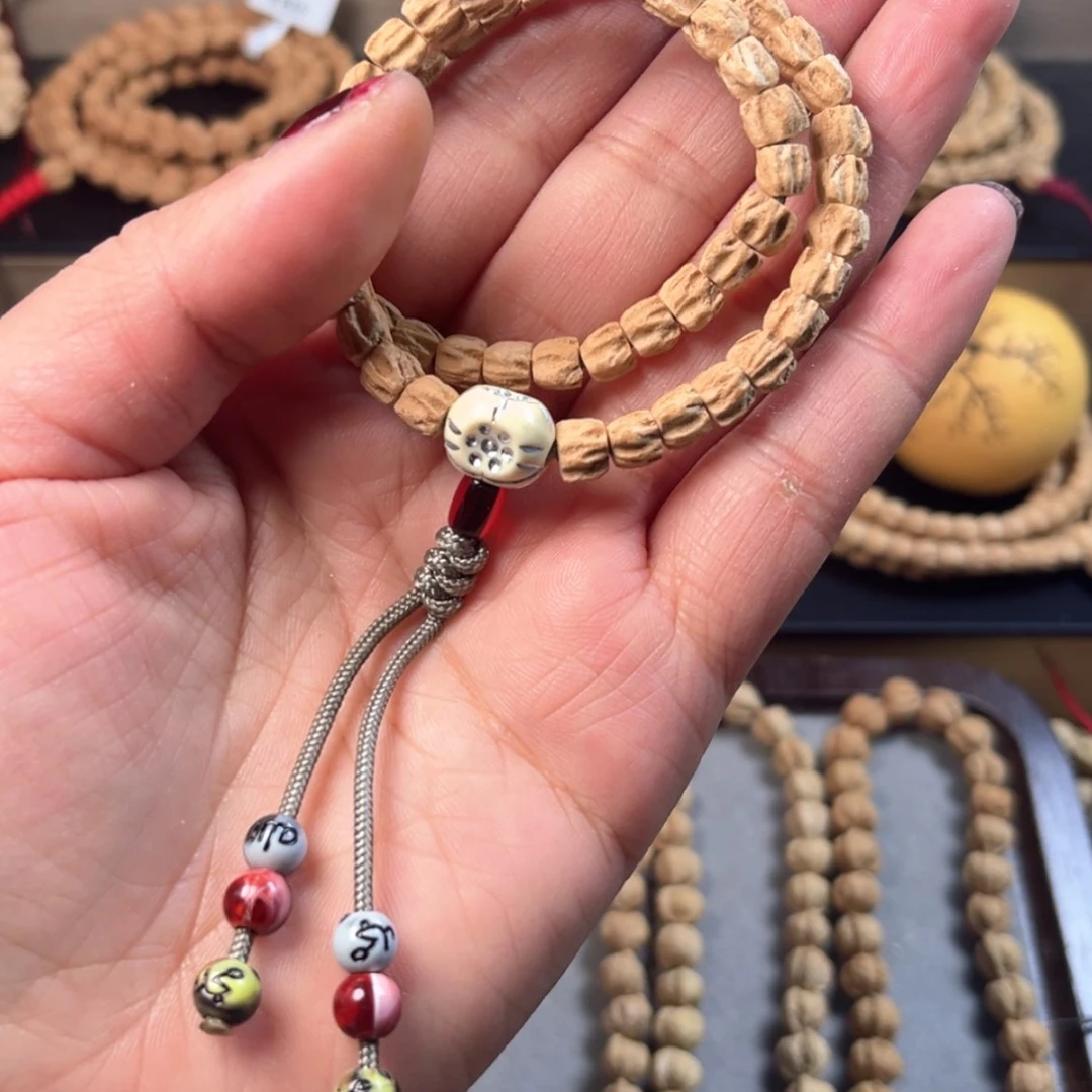 【闪购商品】柏香籽/百香籽吊坠M*