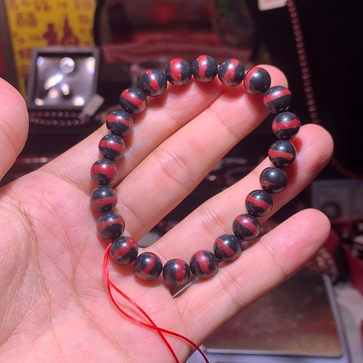 ᥫ****天然辰砂原石一线天手串