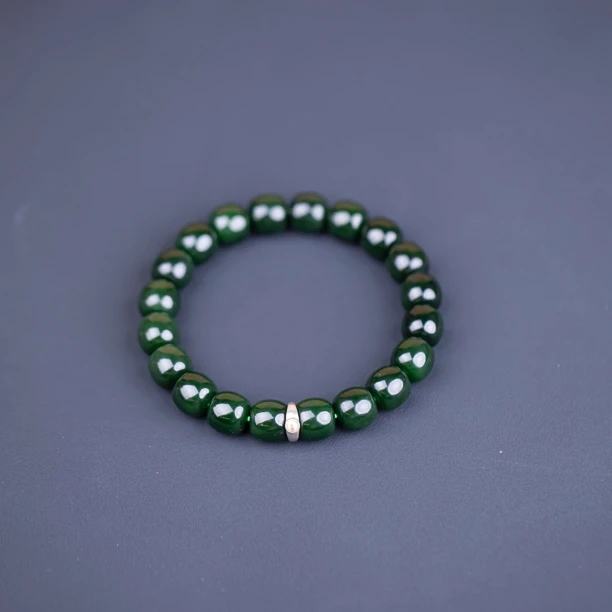 【玉道·出品】11mm碧玉老型手串